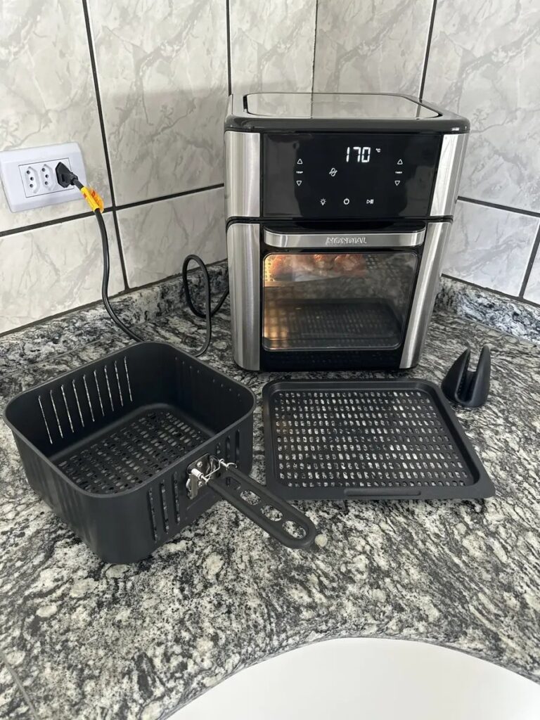 Oferta: Fritadeira Air Fryer Forno Oven 12L, Mondial, 2000W – AFON-12L-BI - Tubarão Digital