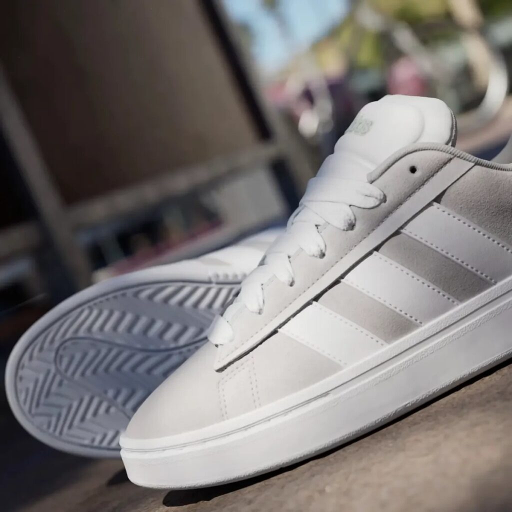 Oferta: Tênis Masculino Grand Court Alpha 00s Adidas - Tubarão Digital